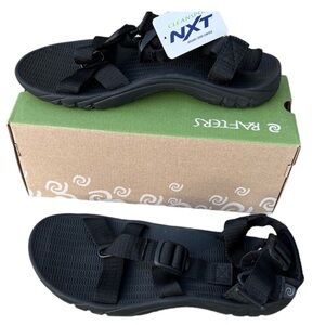 New in the box Rafter Mens strap walking outdoors sandals size 13